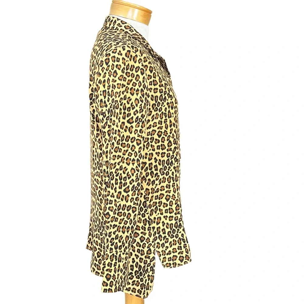 Tyler boe  Women’s Silk Leopard Print Blouse With Hidden Button Placket Small - Picture 9 of 13